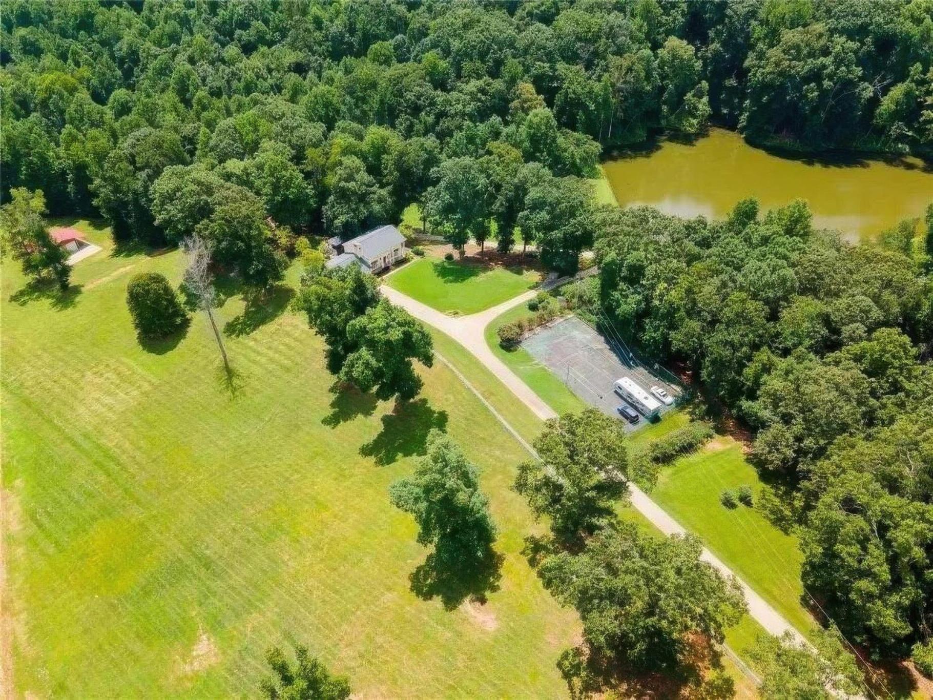 Southern Home And Fishing Lake. Γκέινσβιλ Εξωτερικό φωτογραφία